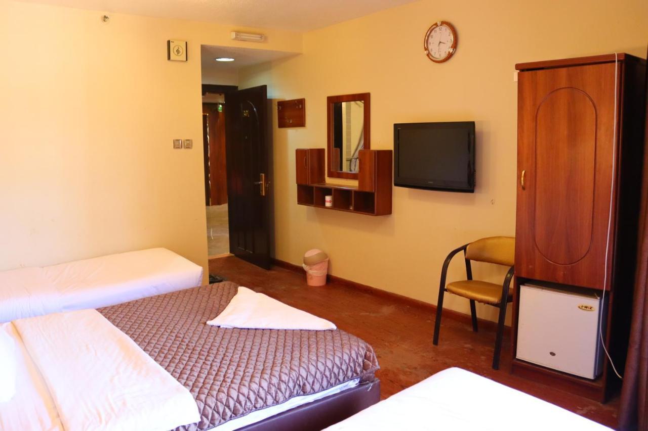 Hotel Downtown *